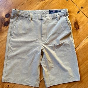 EUC boys Vineyard Vines tan performance shorts - size 14